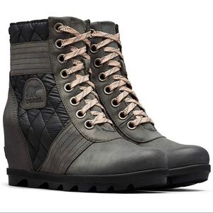 Nwt sorel lexie wedge booties